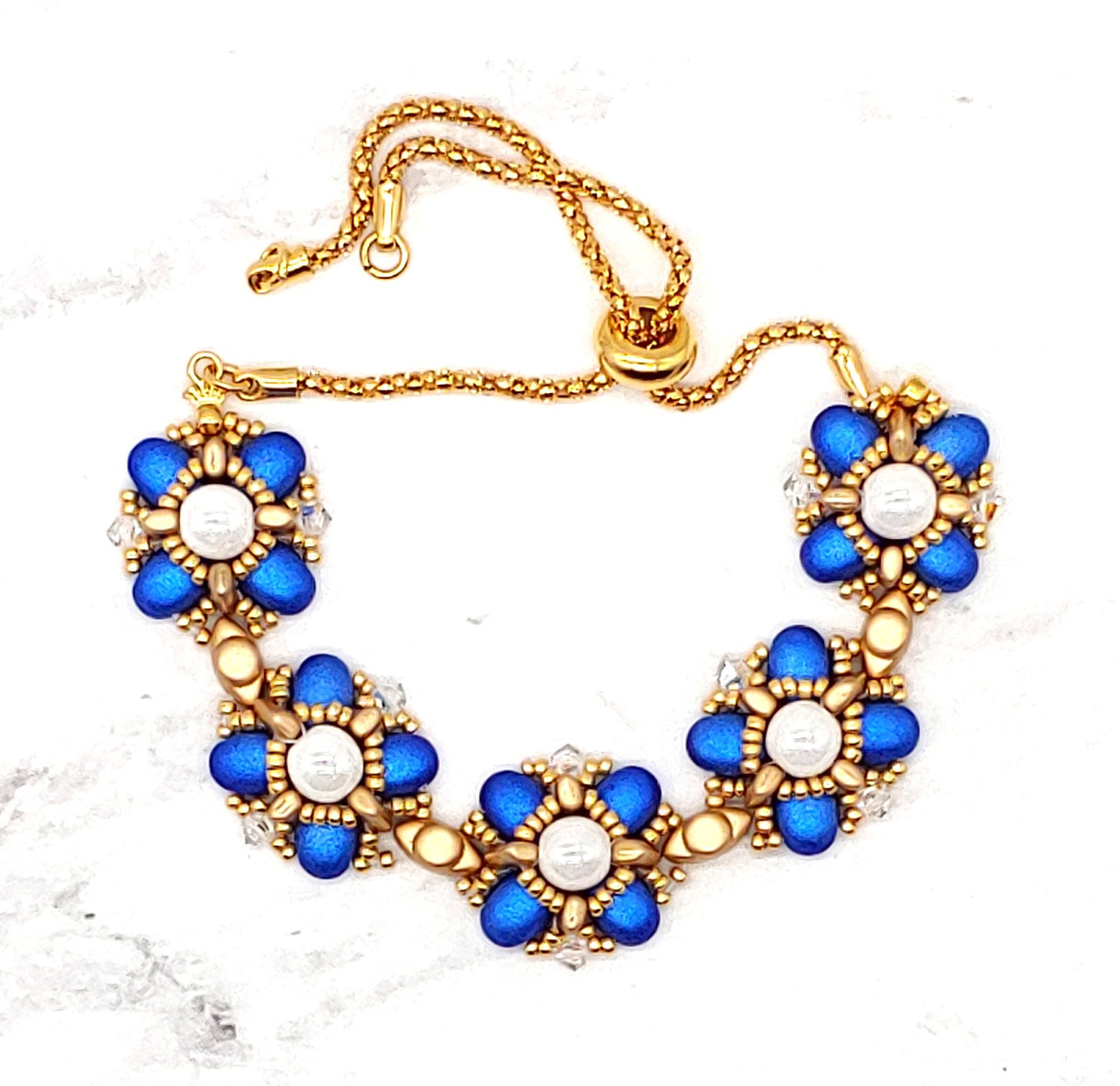 Astree Bracelet par Puca Pattern