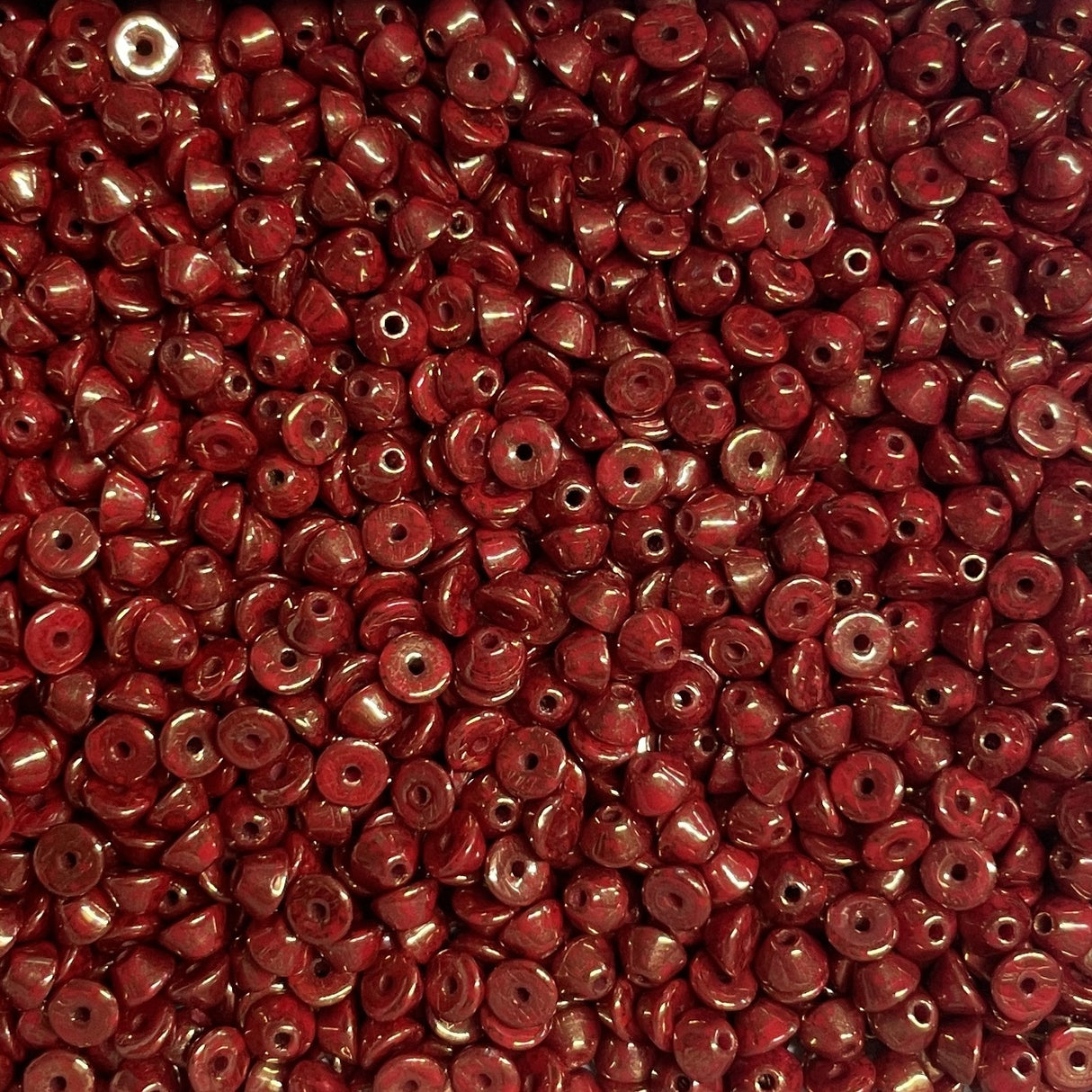 Konos par Puca Frost Cherry Bronze, 10 grams Approx 214 beads