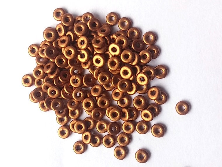 O Bead Brass Gold, 1X4MM Czech Glass 01740