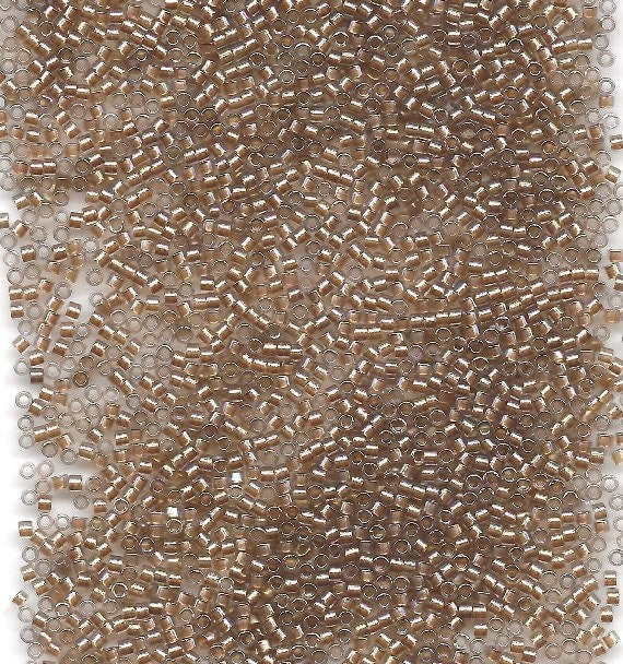 DB2396 11/0 Inside Dyed Moth Miyuki Delica