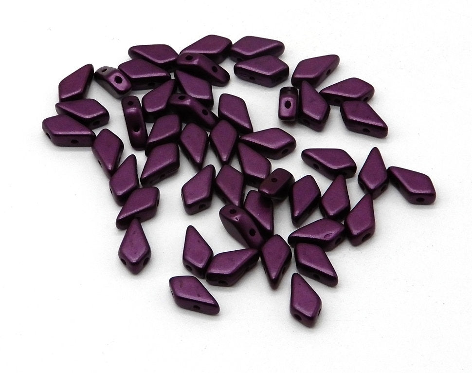 Pastel Bordeaux Kite Bead, 2-Hole Czech Glass 9x5mm 29 Beads 25032