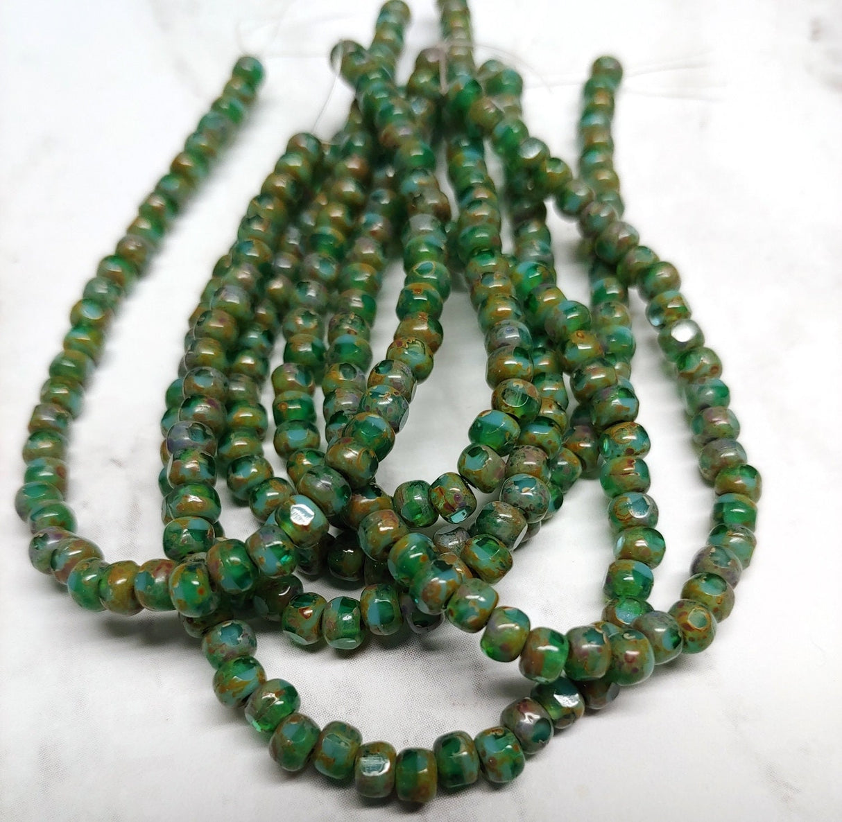 3x4mm Trica Green and Medium Sky Blue - Czech Glass Beads, 30 beads, 3 cut