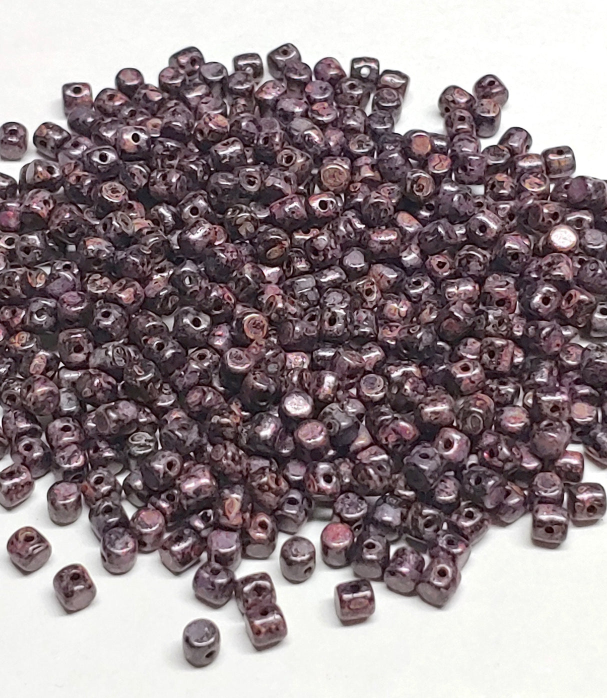 Minos Par Puca Metallic Matte Violet Spotted, 2.5X3MM Czech glass