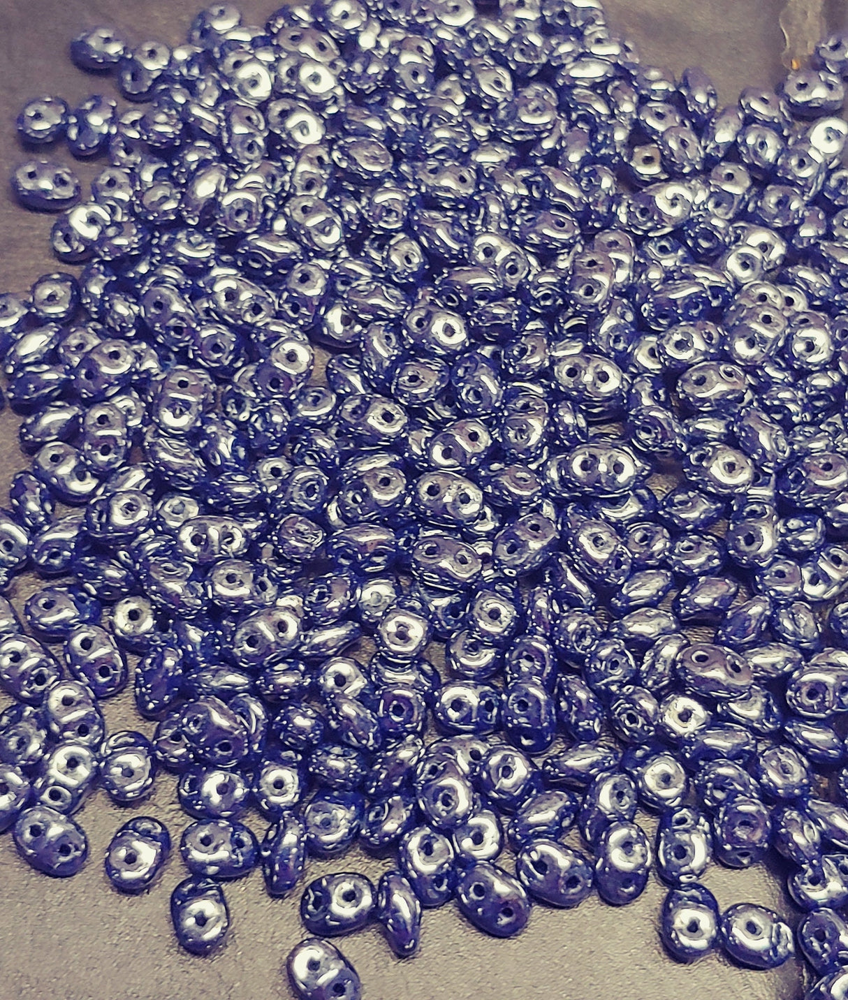 SuperDuo Navy White Luster, 2 hole bead 2.5x5mm Czech Glass Beads, 10 grams