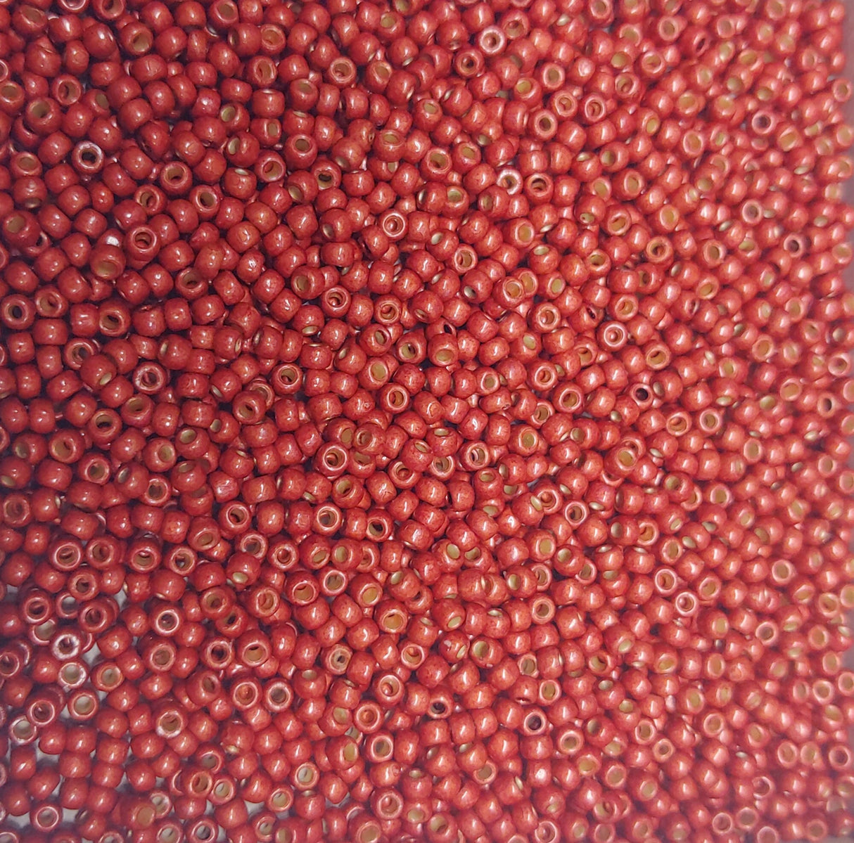 8/0 Toho Matte Galvanized Brick Red Permafinish, color PF564F Round Seed Bead 10g (Cabarnet)