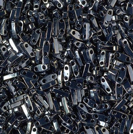 Quarter Tila Light Gunmetal, QTL464, Miyuki 5 grams