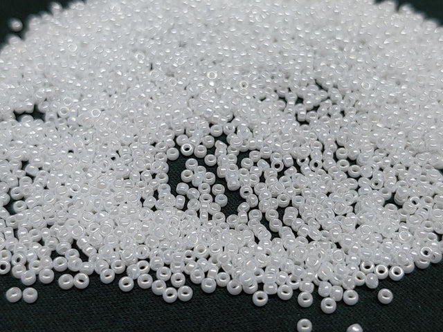 15/0 White Pearl Ceylon, Miyuki 420 Glass Seed Bead, 10 grams