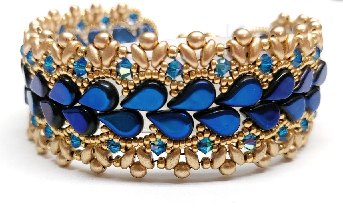 India Bracelet Kit-Amos par Puca beads. Pattern will be mailed with kit purchase, see Description for more details