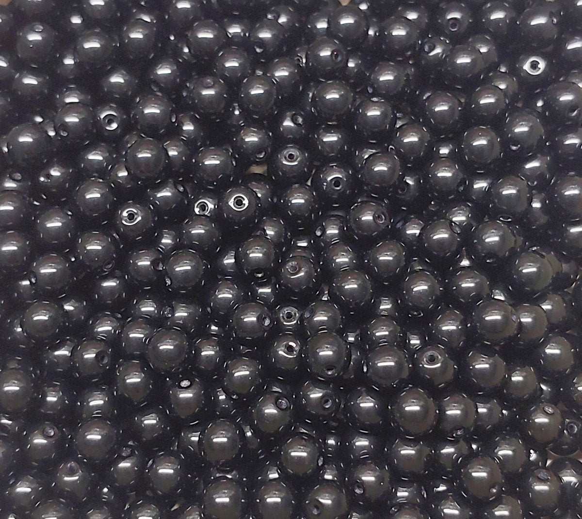 6mm Round, Jet Glass Beads, 23980 - 25 beads