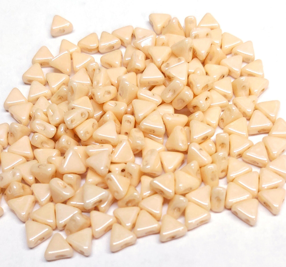 Kheops par Puca Opaque Beige Ceramic