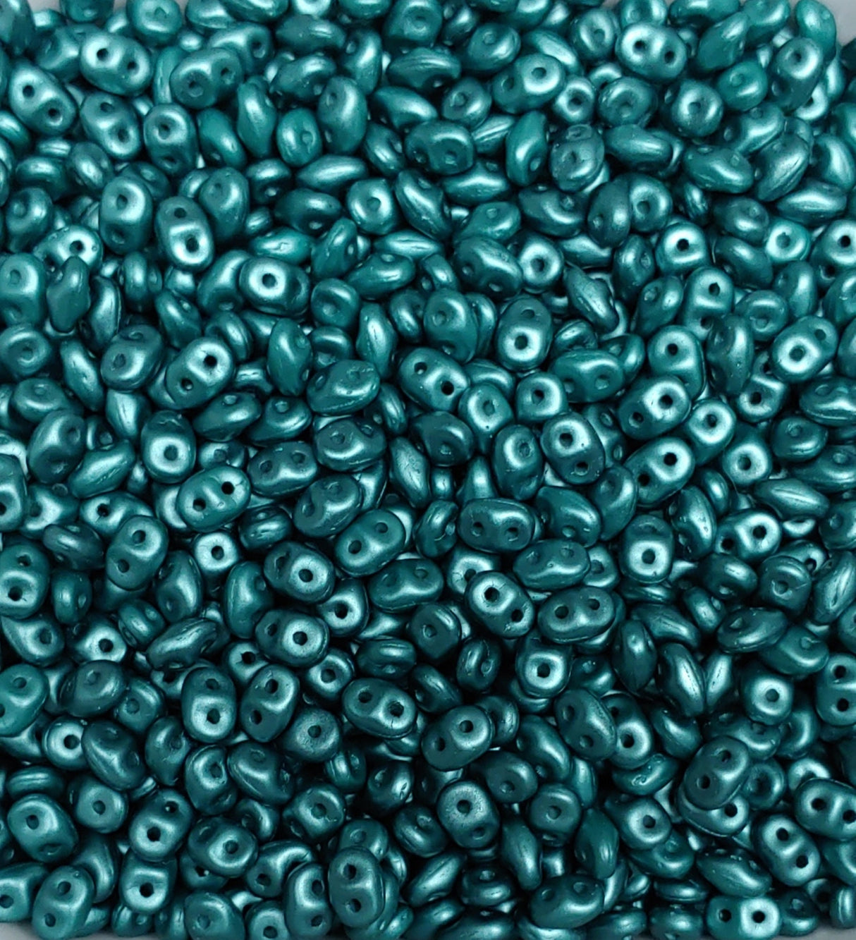 SuperDuo Pastel Dark Chrysolite, Czech Glass 2-hole bead 2.5mm x 5mm, 10 grams