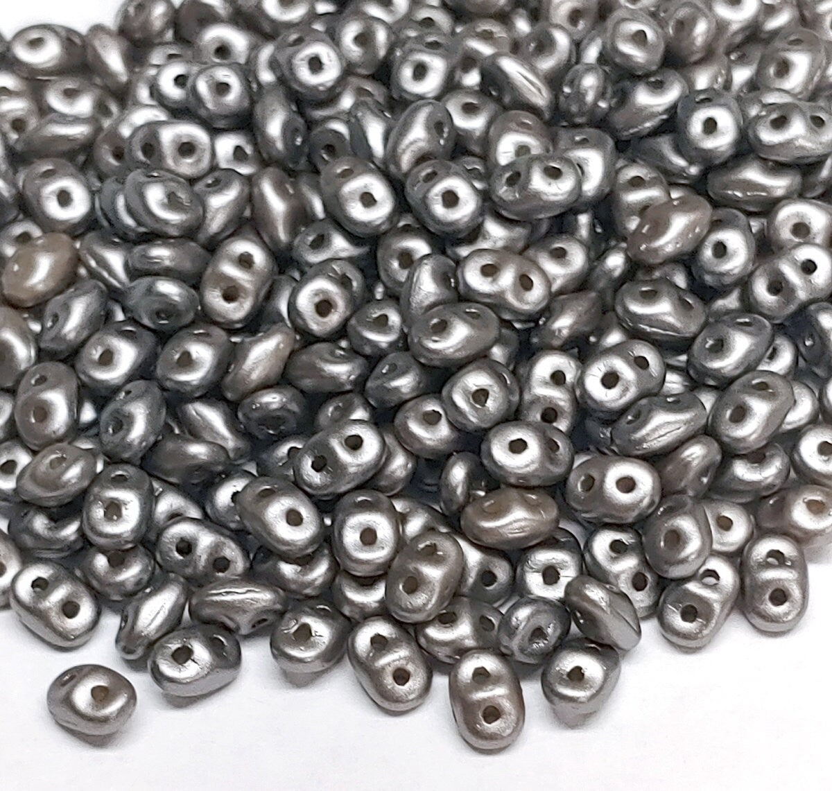 SuperDuo Pastel Grey, Czech Glass 2-hole bead 2.5x5mm, 10 grams