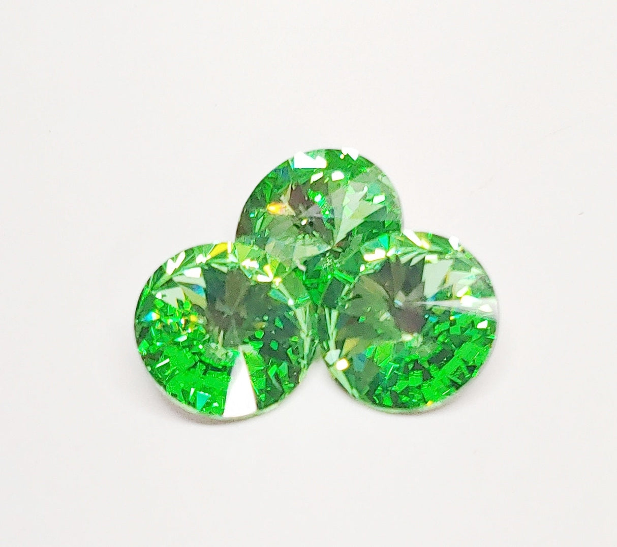 Preciosa 14mm Maxima Peridot Rivoli, 2 pieces