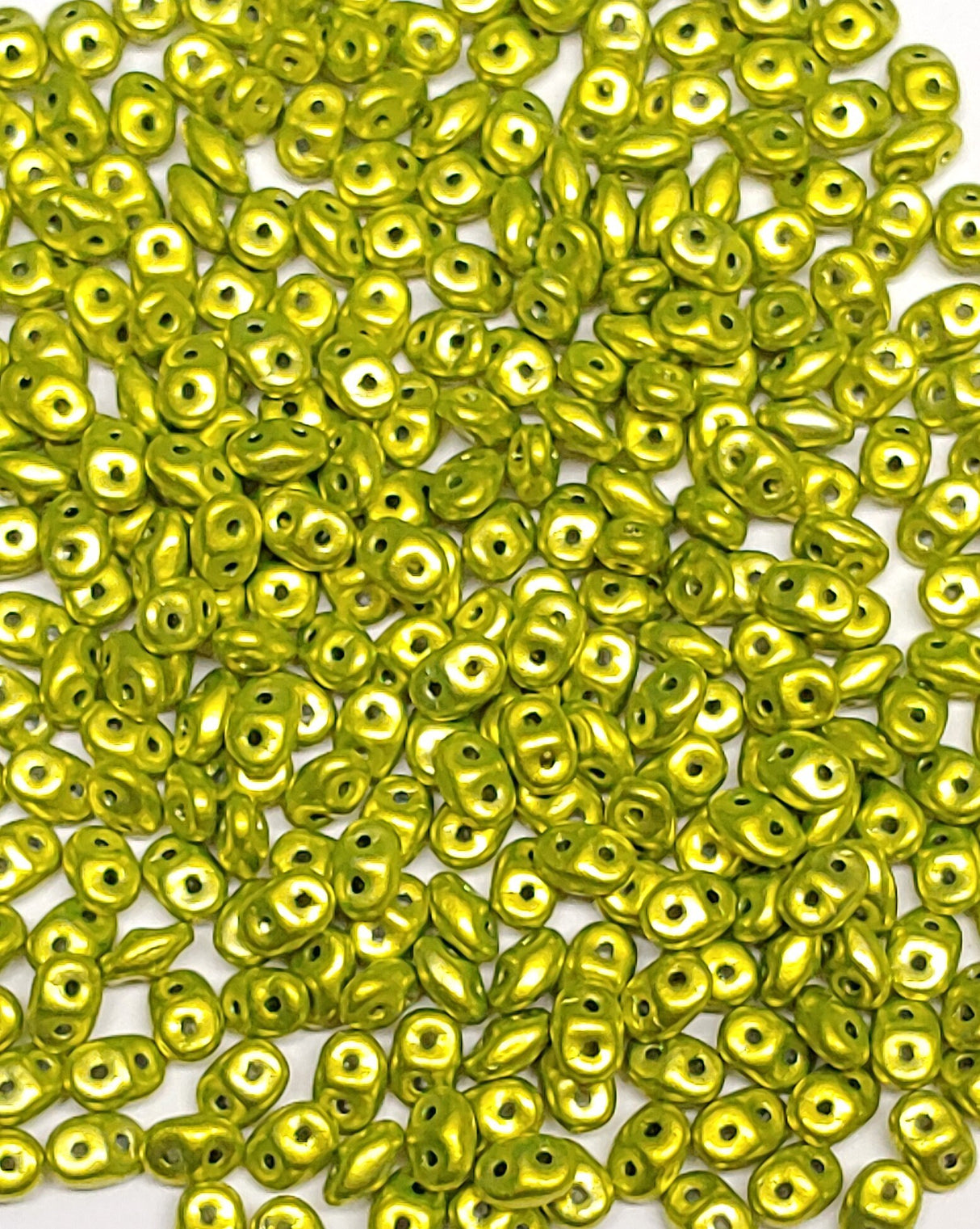 Superduo Metalust Electric Green, Czech Glass 2-hole bead 2.5mm x 5mm, 10 grams