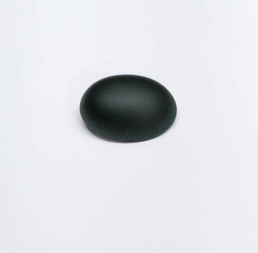 Lunasoft Lucite Cabochon Jet, 18.5 x 13.5mm Oval, quantity 1