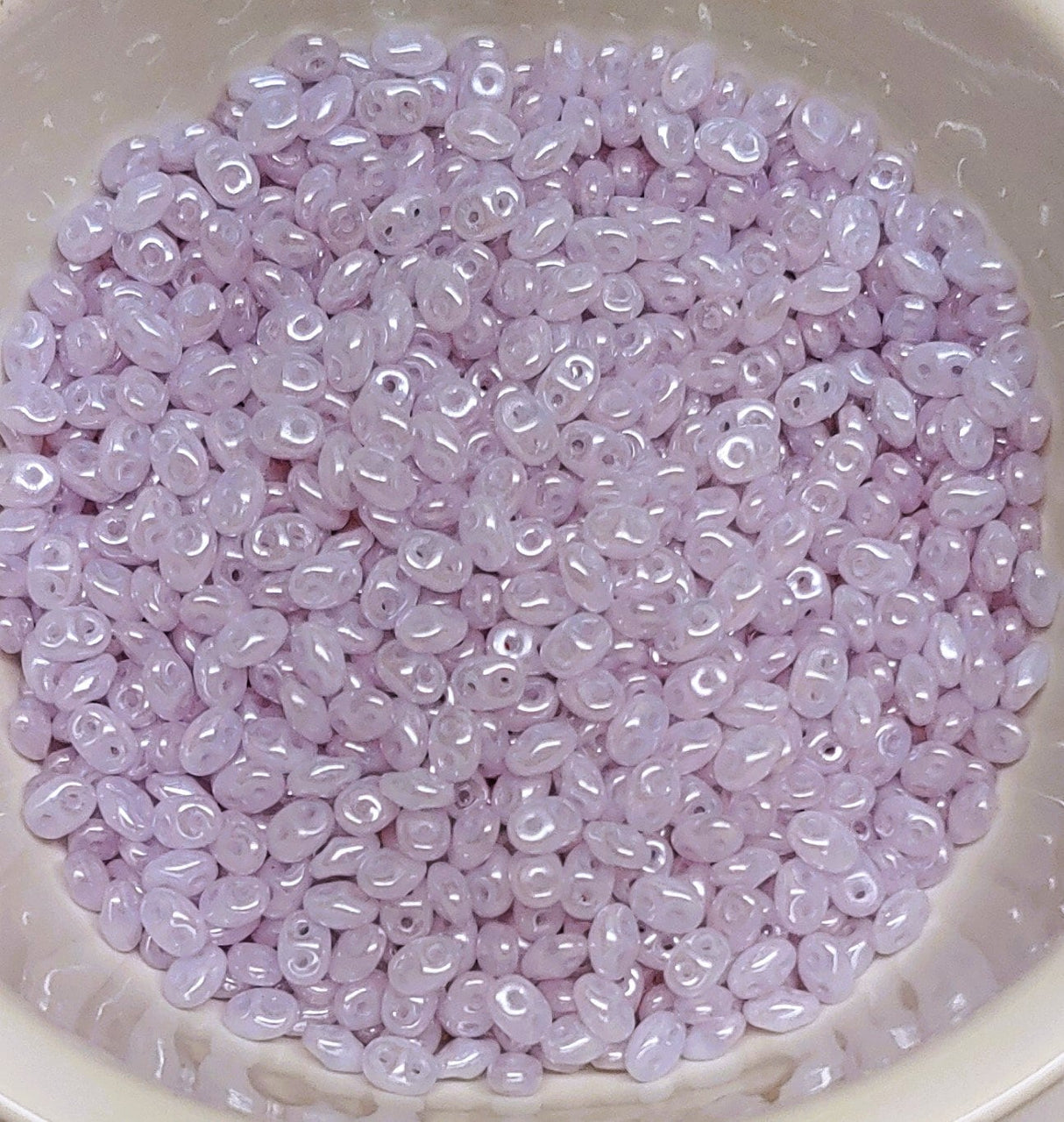 SuperDuo Milky Lavender, 2-Hole 2.5x5mm Czech Glass, L21310-8 grams