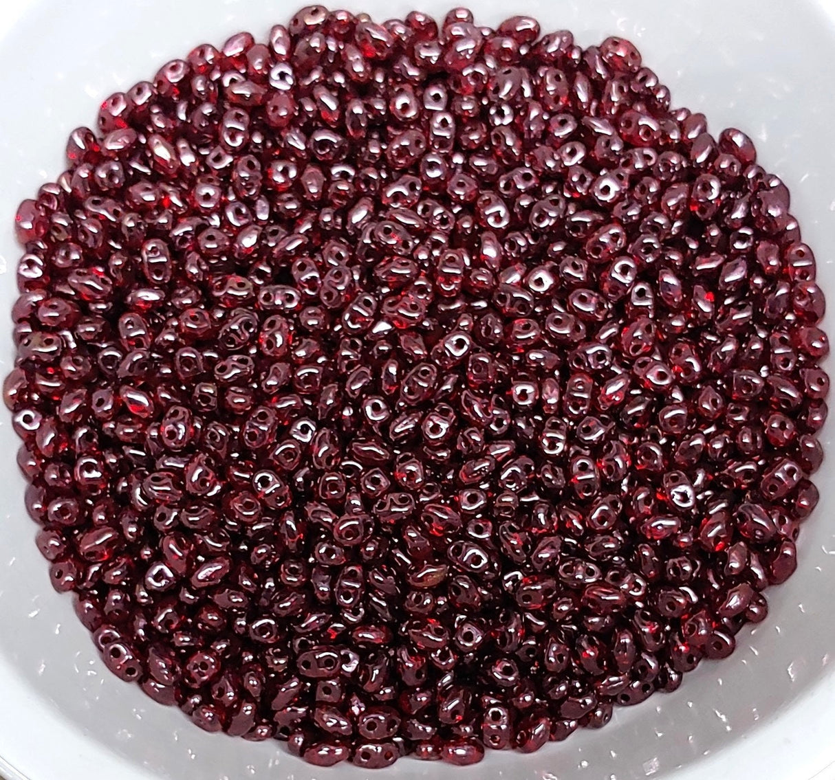 MiniDuo Vega on Ruby, 2-Hole 2x4MM Czech Glass, 90080-15726-10 Grams