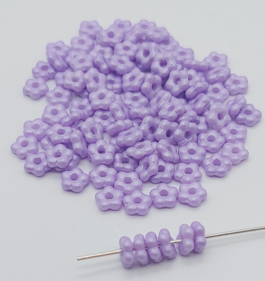 Forget-Me-Not 5mm Pastel Purple, Spacer Bead, Czech Pressed Glass, 29308-50 beads