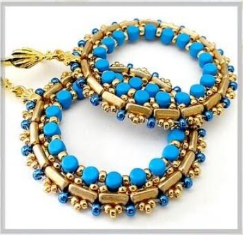 Minos Par Puca-Paris Light Matte Collection, 2.5X3MM Czech glass, 5 grams