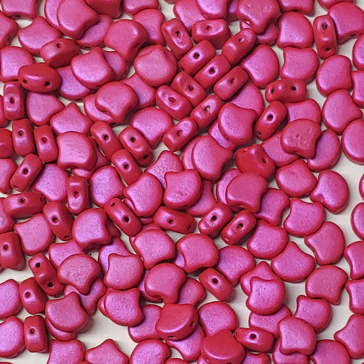 Ginko Bead Alucolour Hot Pink, 2-Hole Czech Glass 7.5x7.5mm, 00030-33402-35 Beads