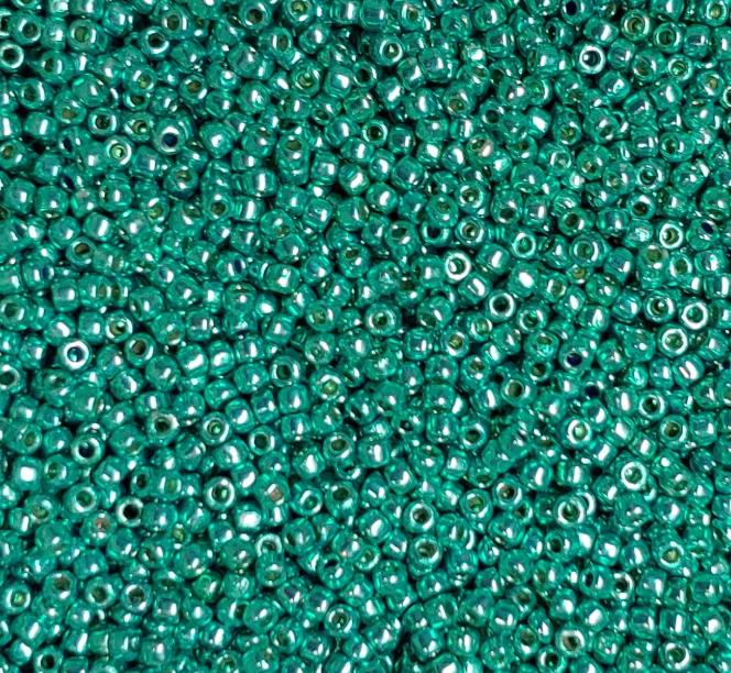 15/0 Toho Turquoise Galvanized Permafinish, PF569 10 grams