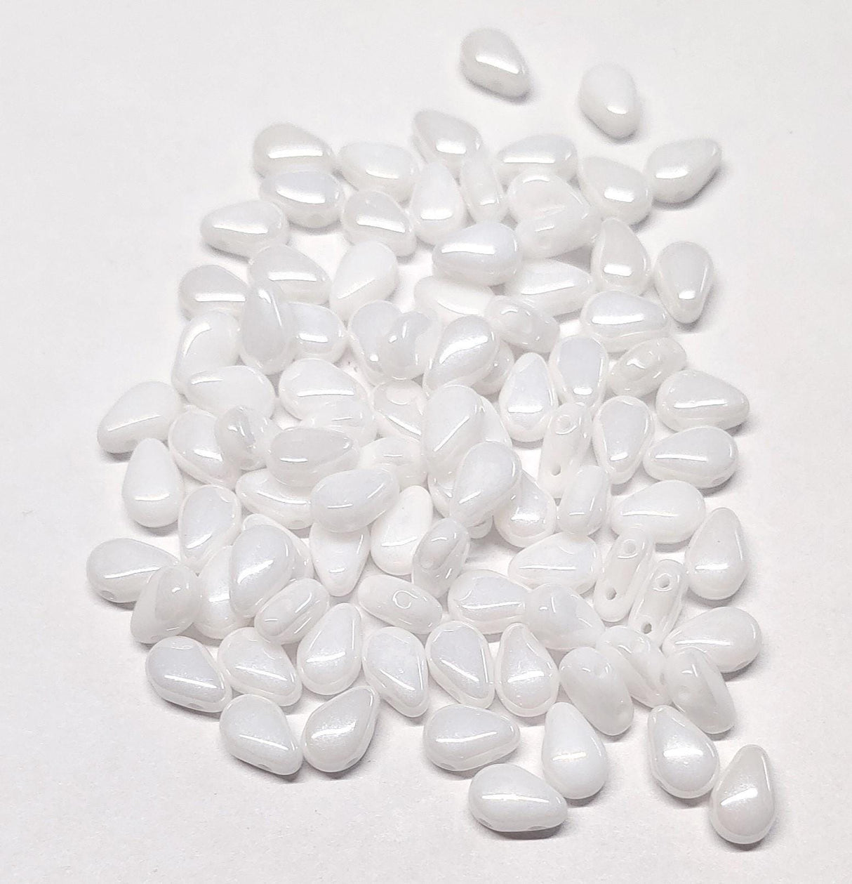 Round DropDuo White Shimmer, 2-Hole Czech Glass 5x7MM, 20060-50 Beads