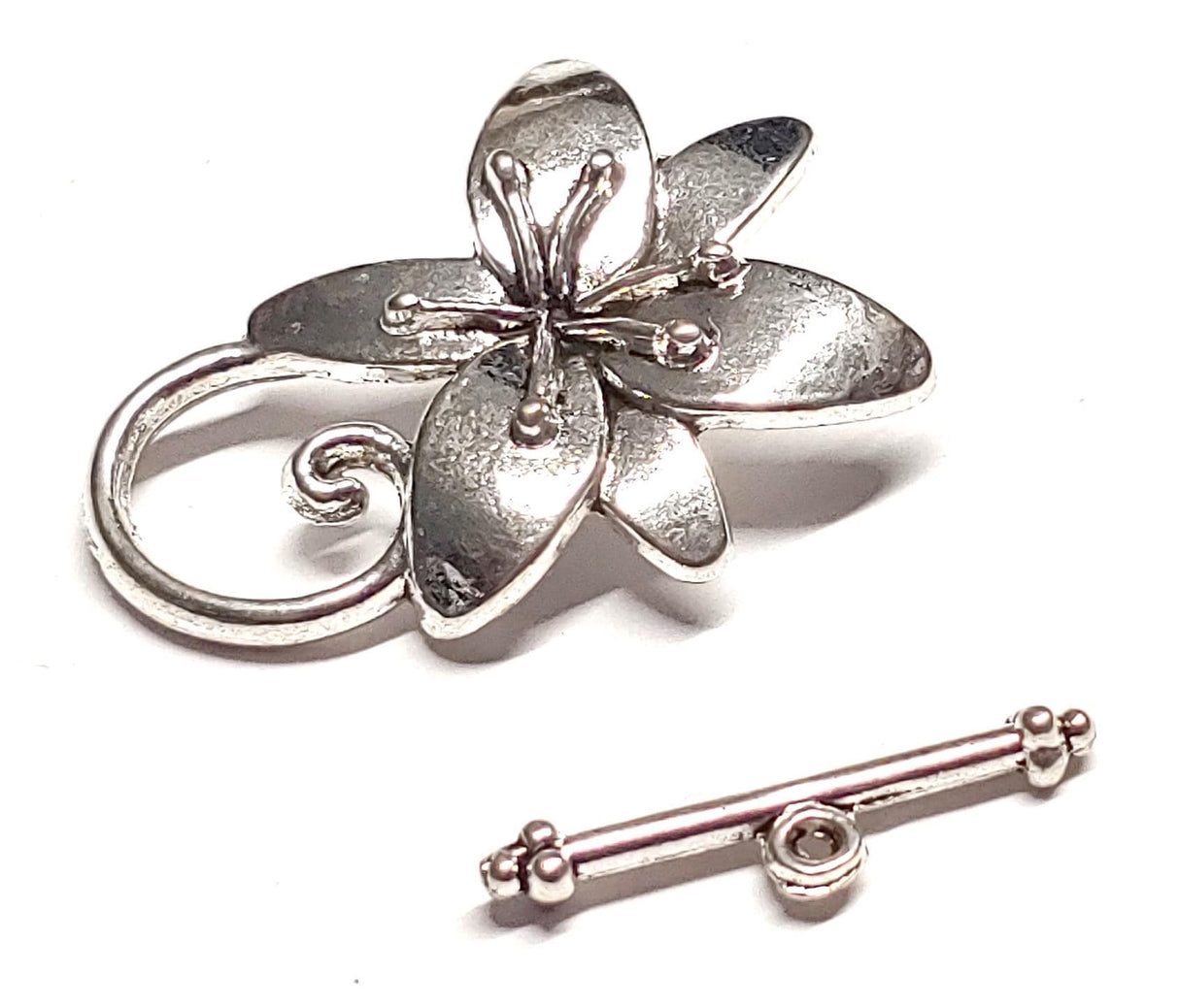 Toggle Clasp, Flower 30x22mm, 1-Strand Clasp-Quantity 1