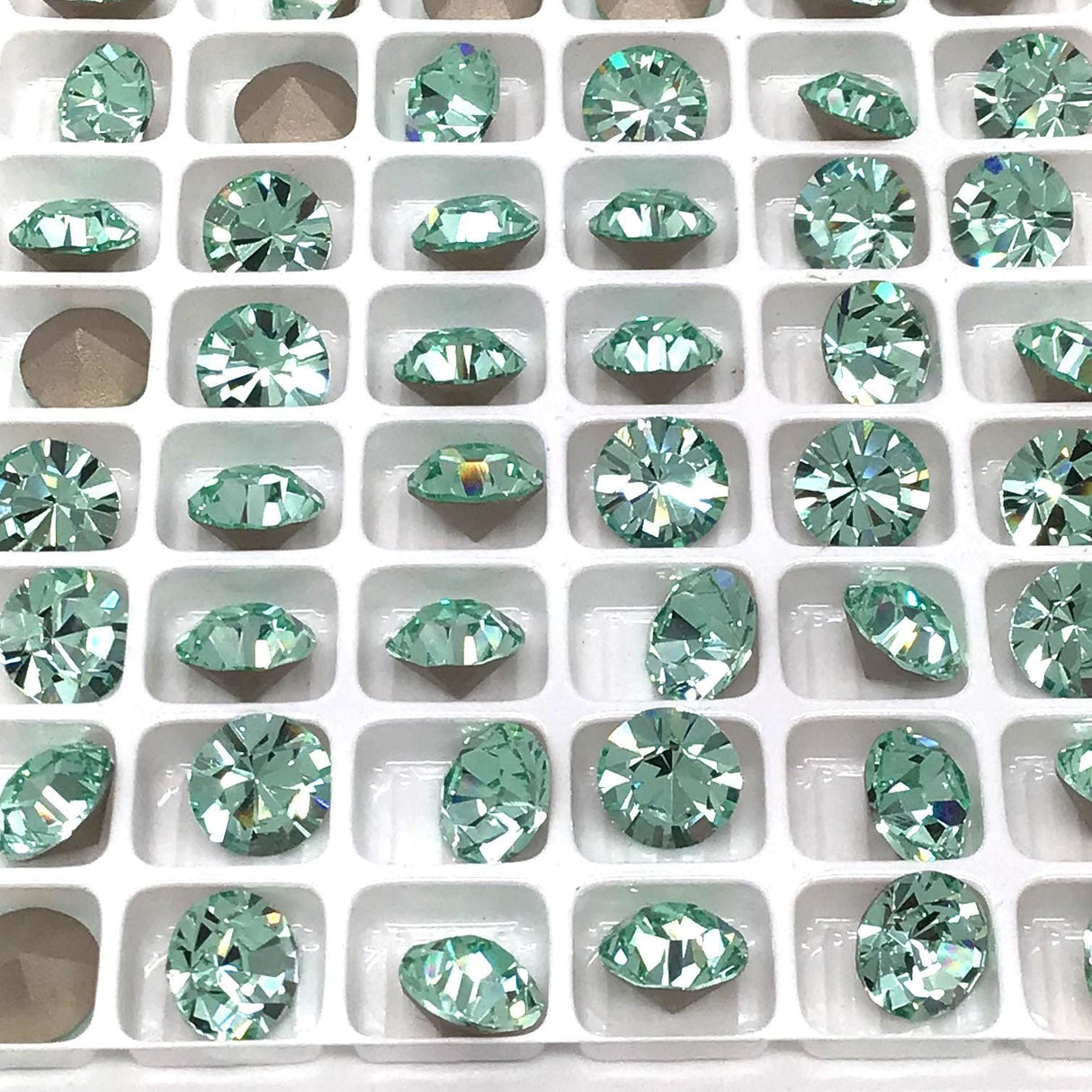 Preciosa SS39 Chrysolite, Maxima Chaton, 8mm, Round Chaton, Foiled Back