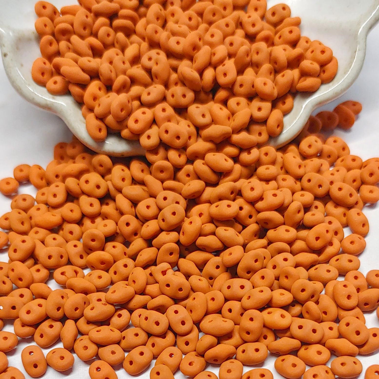 Superduo Matte Velvet Carrot, 2-hole bead 2.5x5mm-02010-29525, 10 grams