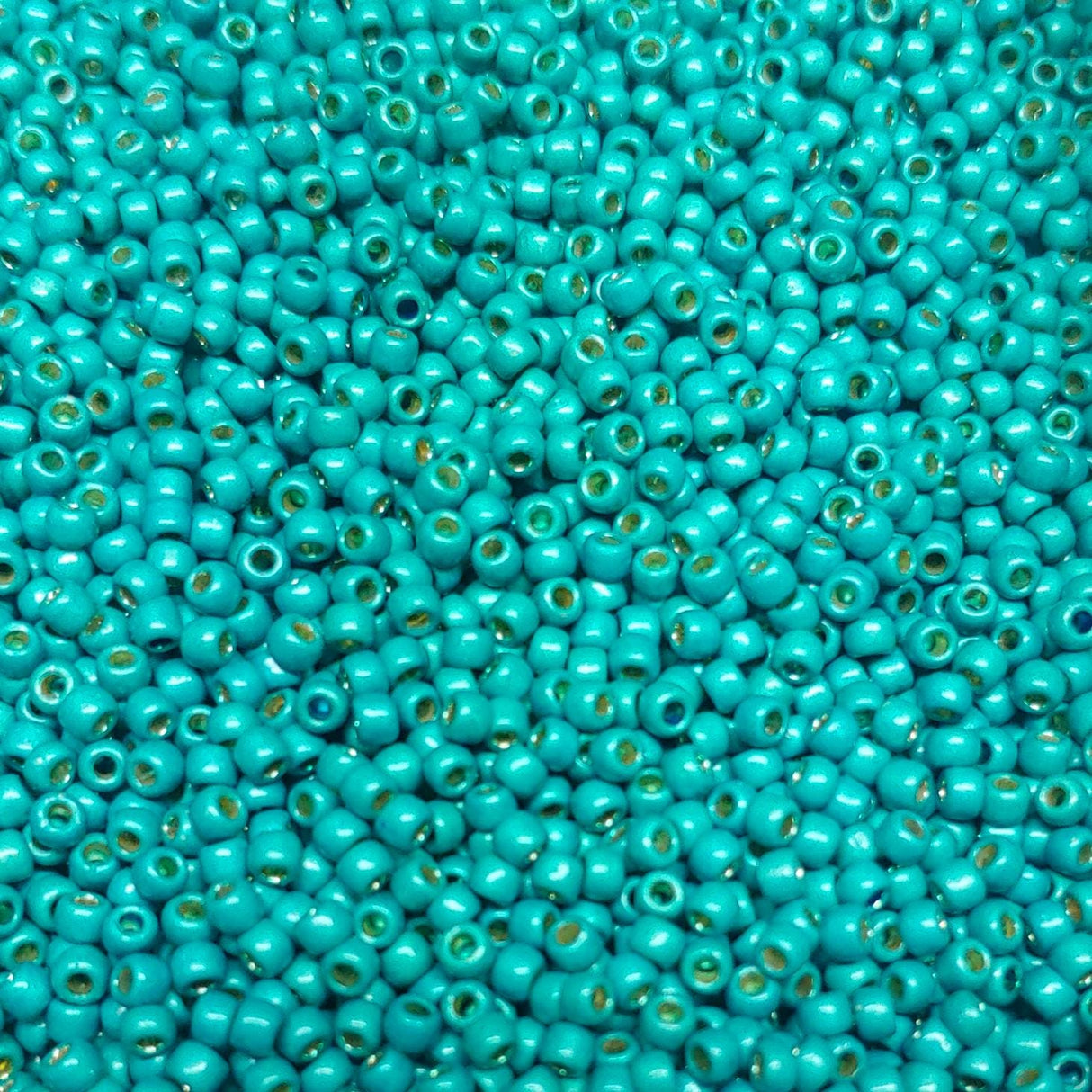 8/0 Toho Matte Turquoise Permafinish, color PF569F Round Seed Bead 10g