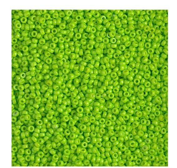 15-4471 Duracoat Dyed Opaque Kiwi, Miyuki Seed Bead 15/0
