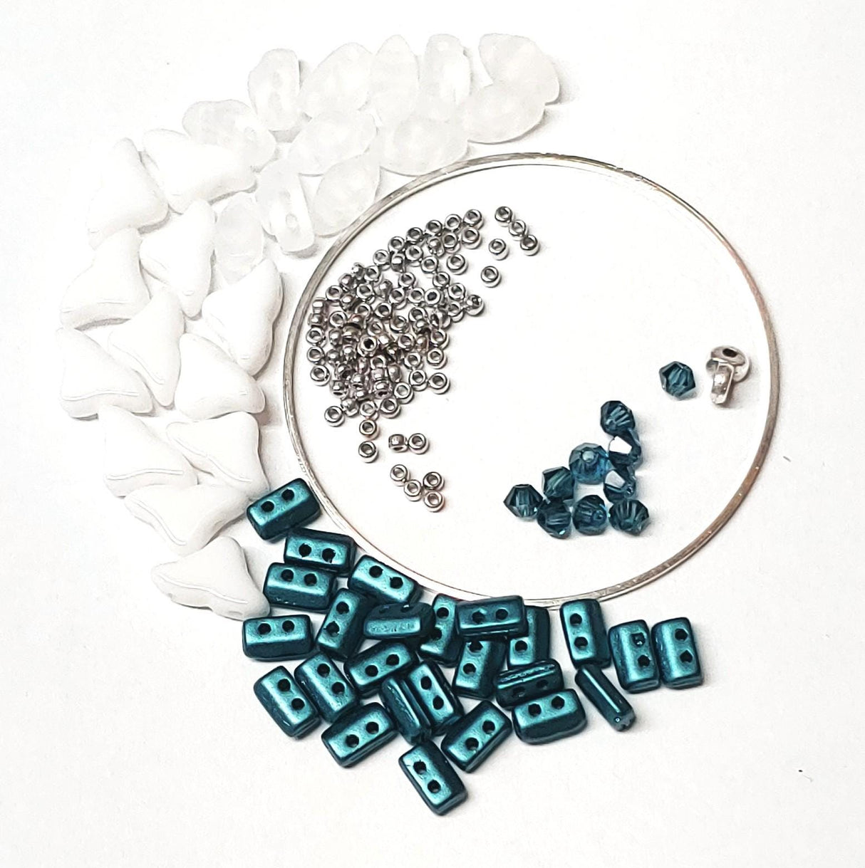 Idylle Par Puca Kit *See Color Choices* Pattern will be mailed with kit purchase, see Description for more details