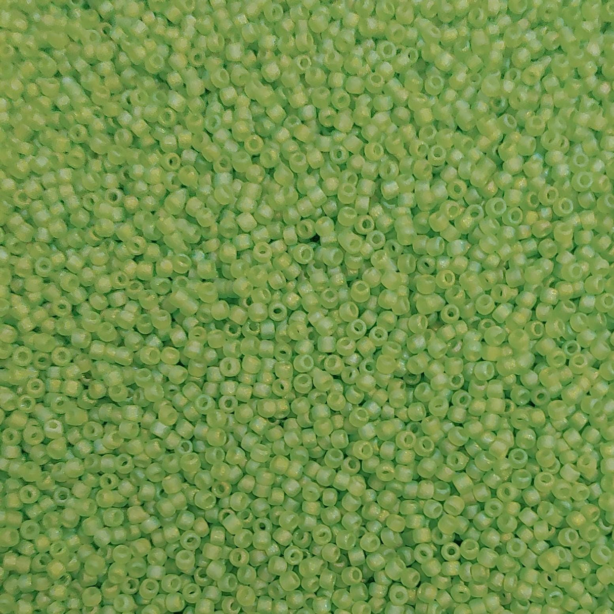 11/0 Transparent Matte Light Green AB, Matsuno Seed Bead, 11-F258