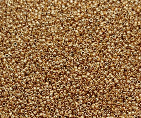 15/0 Toho Champagne Permafinish, PF592 Round Seed Bead