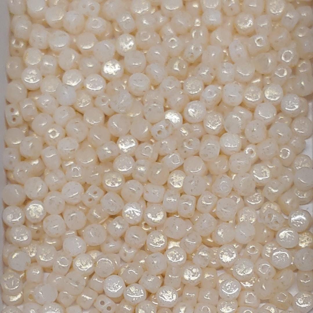 Kalos Par Puca Opaque White Splash, 2 hole - 4MM Bead, 50 beads
