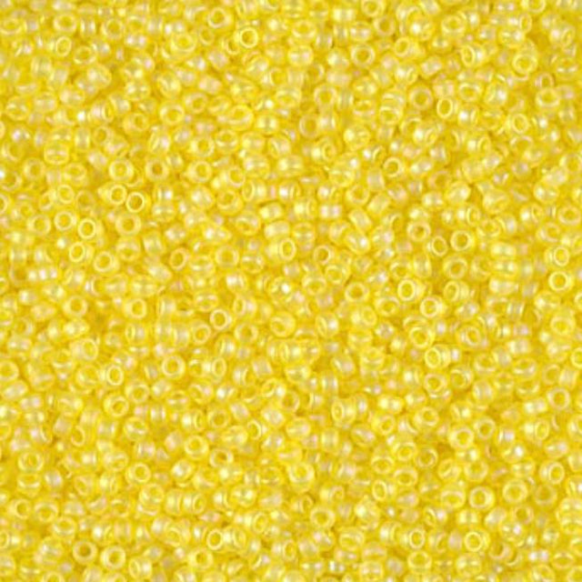 15/0 Matte Transparent Yellow AB, Miyuki Seed Bead 136FR