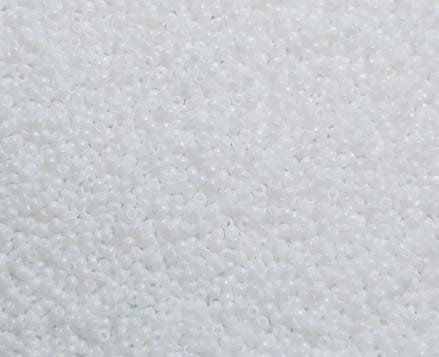 15-402FR Opaque Matte White AB, Miyuki Seed Bead 15/0
