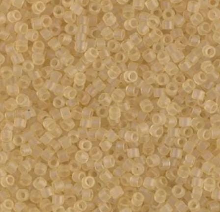 DB0382 11/0 Matte Transparent Pale Topaz Luster Miyuki Delica