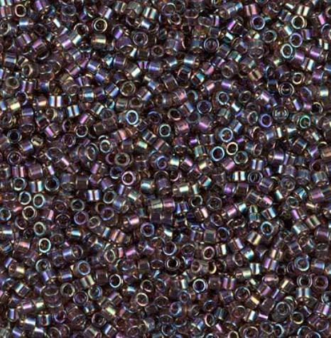 DB0180 11/0 Transparent Root Beer AB Miyuki Delica