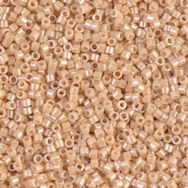 Lt Carmel Ceylon Miyuki Delica DB0205 11/0