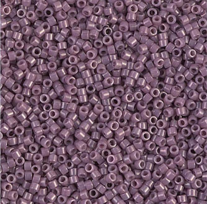 DB0265 11/0 Opaque Mauve Luster Miyuki Delica