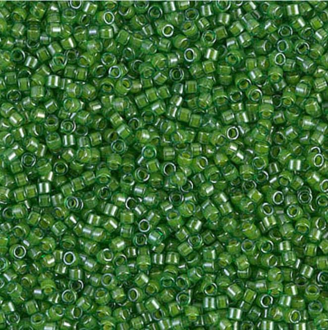 DB0274 11/0 Lined Pea Green Luster Miyuki Delica