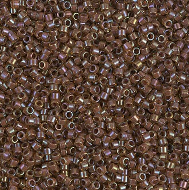 DB0287 11/0 Cinnamon Lined Topas Luster Miyuki Delica