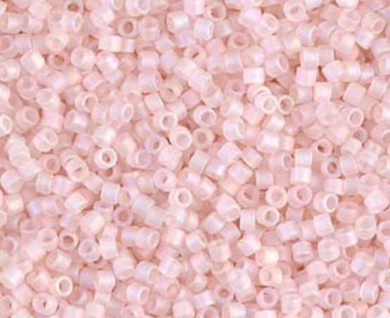 DB0868 11/0 Matte Transparent Pink Mist AB Miyuki Delica