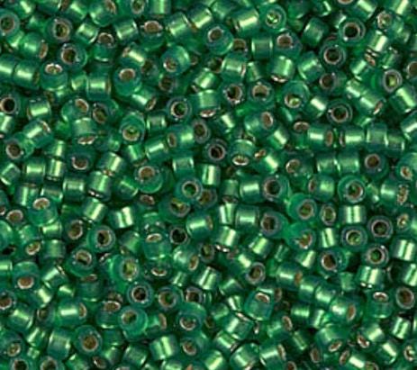 DB0688 11/0 Dyed Semi-Frost S/L Green Miyuki Delica