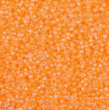 DB2033 11/0 Luminous Creamsicle Miyuki Delica