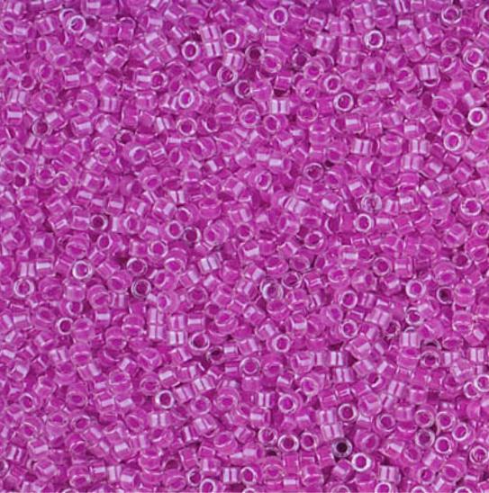 DB2038 11/0 Luminous Plum Crazy Miyuki Delica