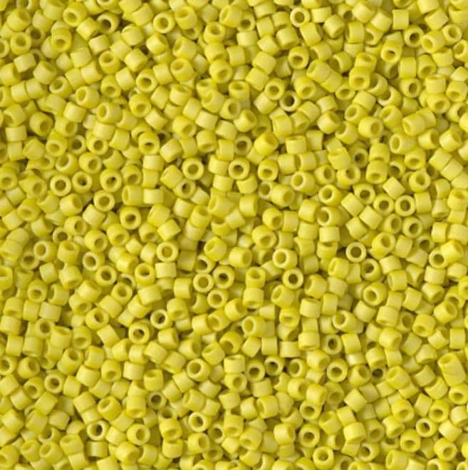 DB2283 11/0 Matte Opaque Glazed Citron Miyuki Delica