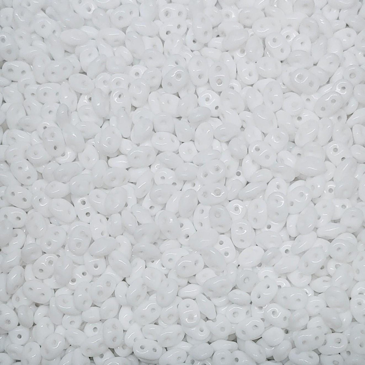 SuperDuo Chalk White, 2 hole bead 2.5x5mm Czech Glass Beads