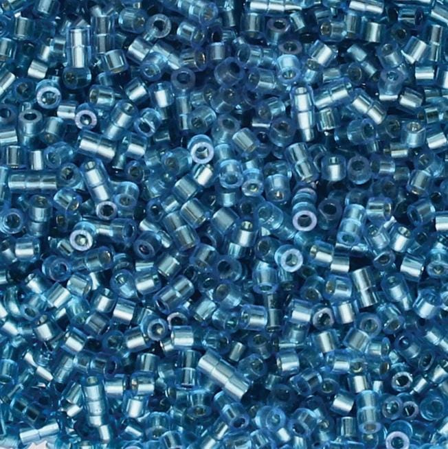 Linea Beads 11/0, Silver Lined Capri Blue LIN062, 30 Grams